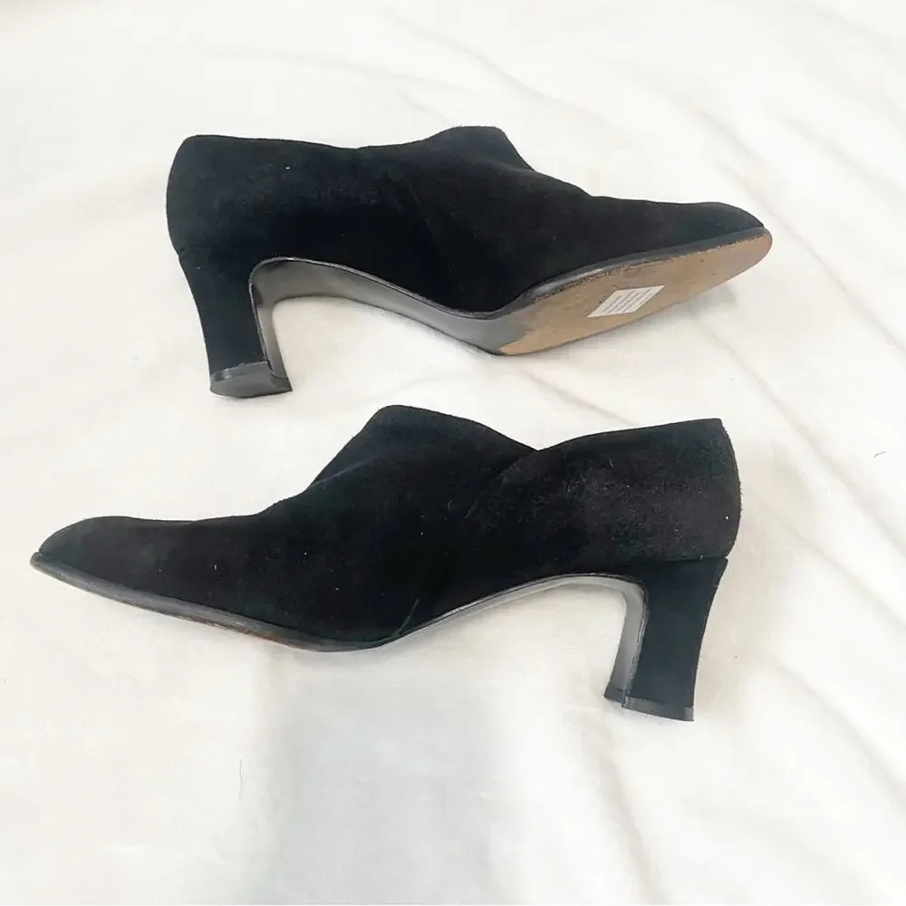 Stuart Weitzman black suede block heel shoes pumps size 6.5 bootie